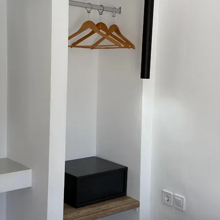 Ξενοδοχείο με διαμερίσματα Comfort Φηρά